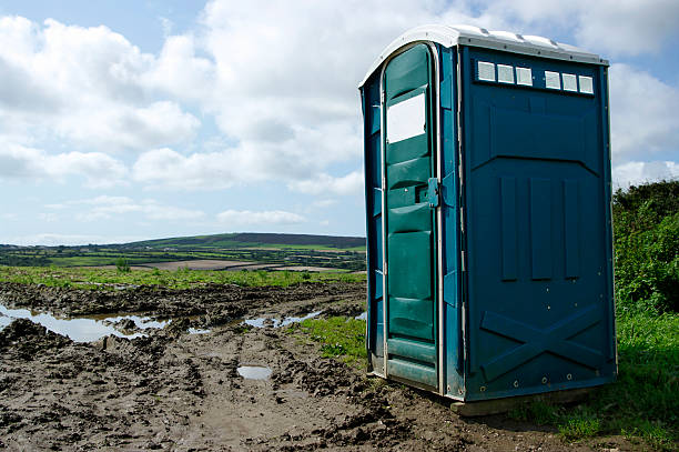 Best Standard Portable Toilet Rental  in Uvalde, TX